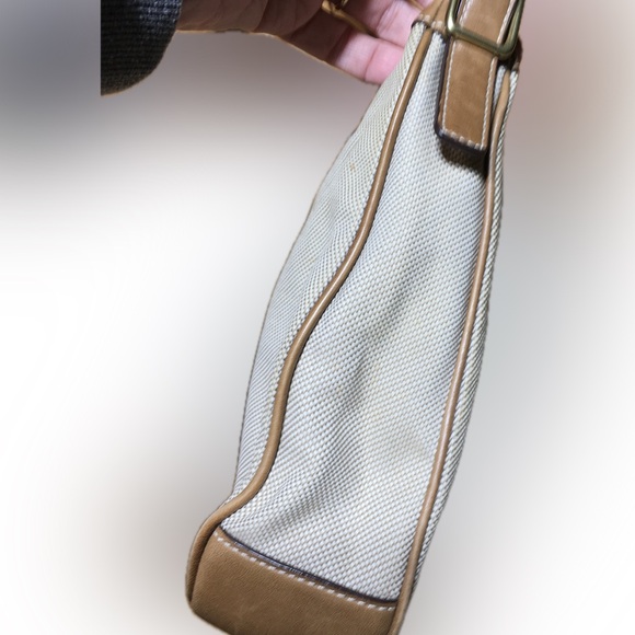 Coach Hampton Canvas Leather Trim with Matching Wristlet - Picture 5 of 13